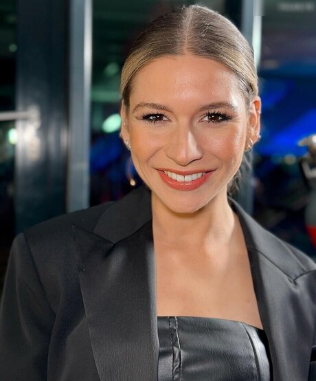 Jana Wosnitza star sexy gallery