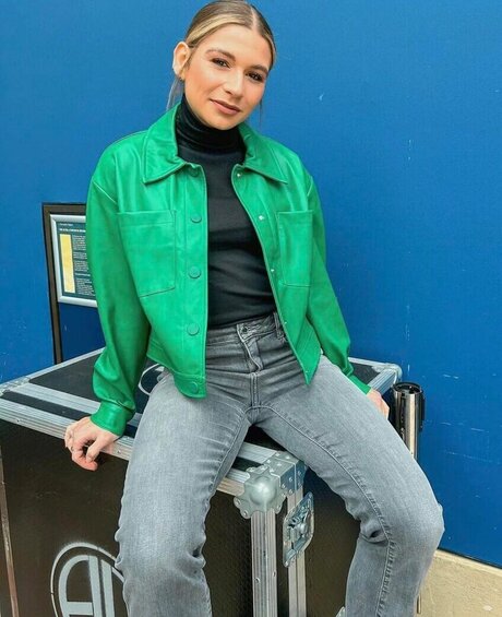 Jana Wosnitza adult star image