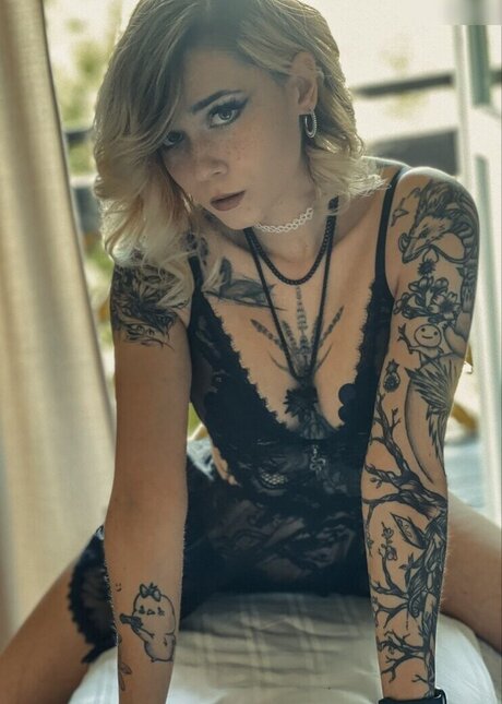 Facialize Me pornstar hot galleries