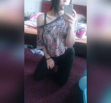 Laura Knoblauch beautiful pornstar img