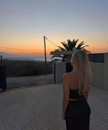 Melina msxou nice actress images