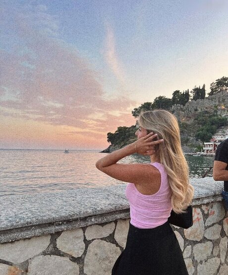 Melina msxou nudes actress pics