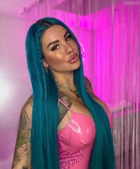 Kate Merlan nude actress pic