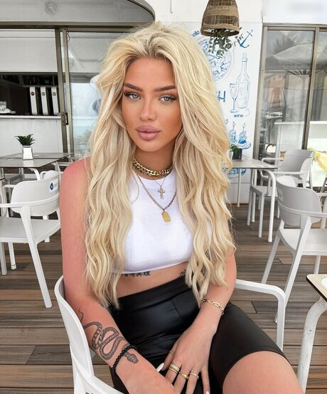 Elaine Victoria nudes pornstar galleries