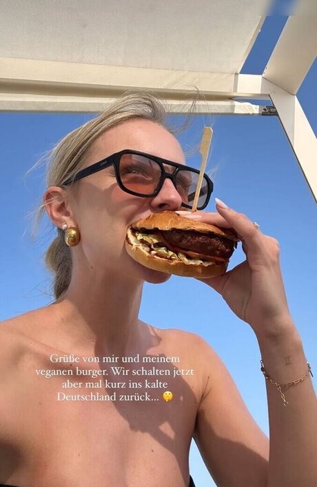 sex asian onlyfans nude img