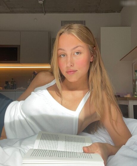 curvy teen onlyfans hot nude photos