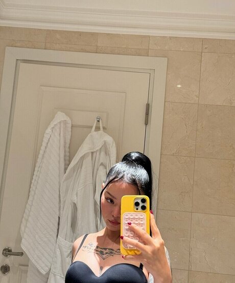 big ass jeans onlyfans nudes gallery