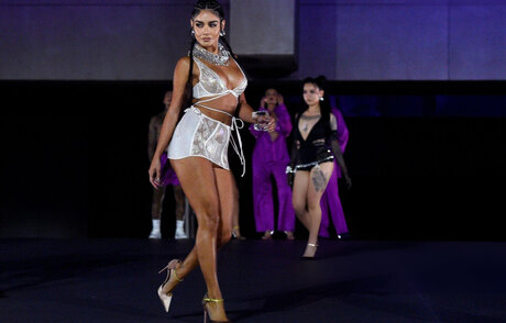 shemale handjob onlyfans free images