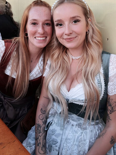 MinusElf hot pornstar img