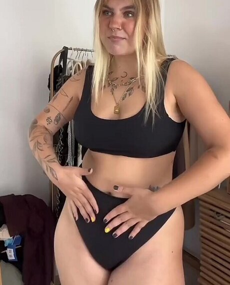 Viky kid perfect actress galleries