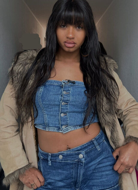 mother daughter onlyfans pornographic photos