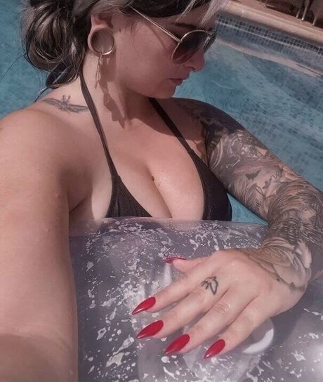 Lyn k44 erotic model archive