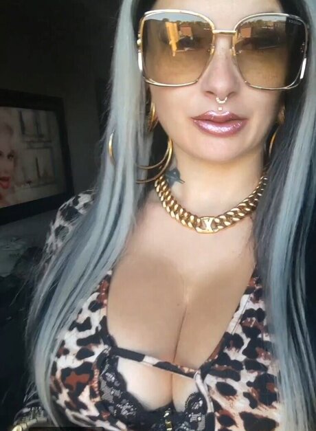 Lyn k44 pornstar free images