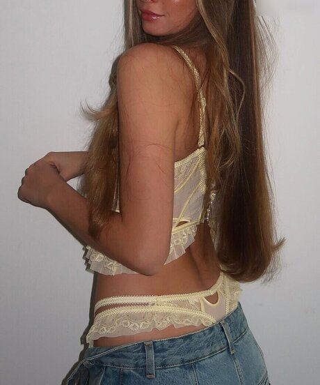 dutch onlyfans perfect photos