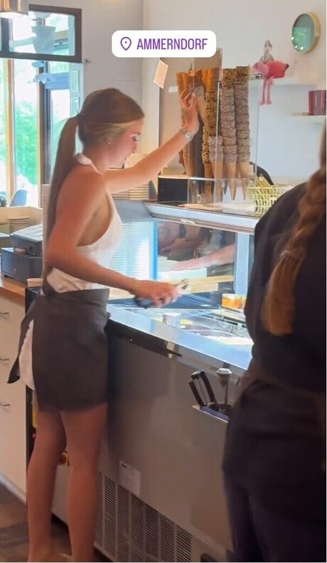 squirt teen onlyfans nude images