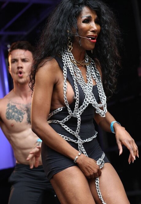 muscle nude onlyfans hot pic