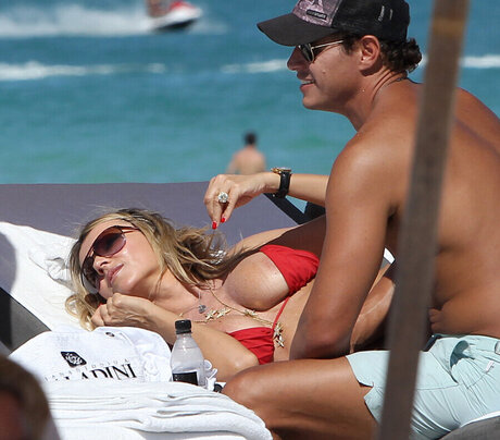 teen asian onlyfans porno pictures