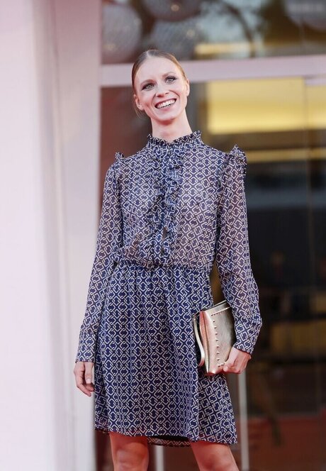 OOPS International adult star galleries