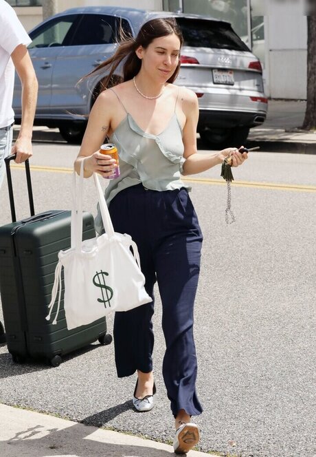 OOPS International pornstar free pictures