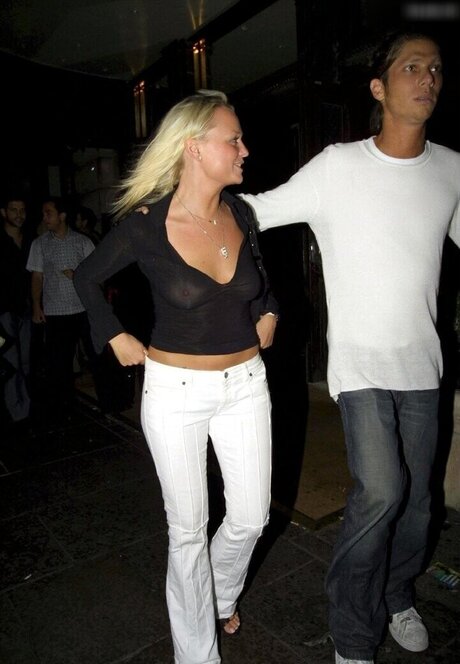 milf yoga onlyfans pornographic photos