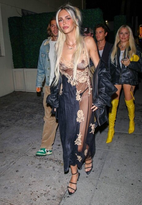 mouth onlyfans sexy xxx photos