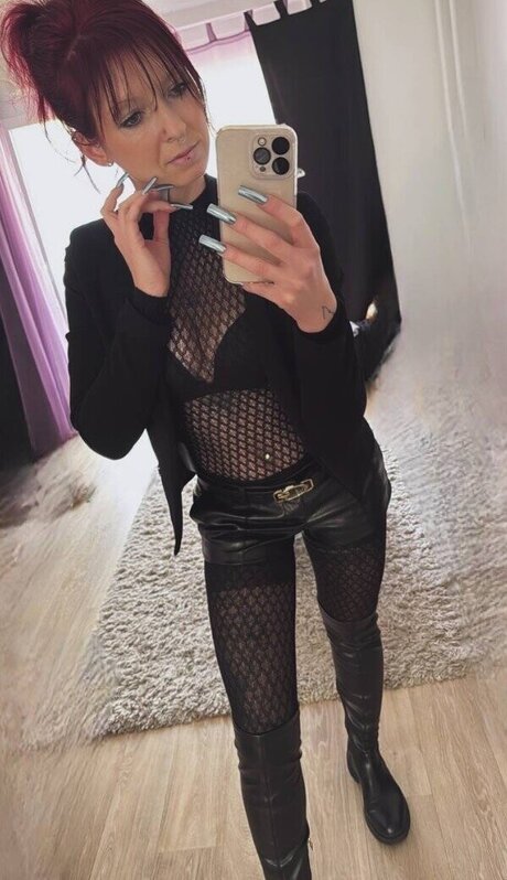 Nicole Anna star hot photos