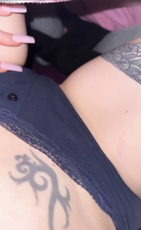 Nicole Anna naked actress picture