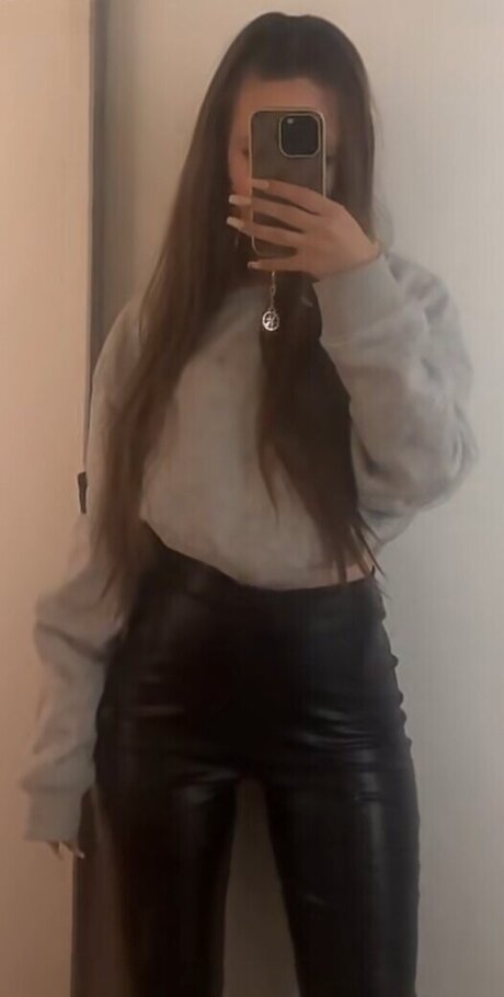 skinny babe onlyfans free nude archive