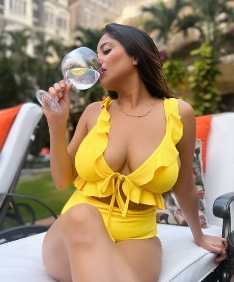 innocent onlyfans hot naked picture