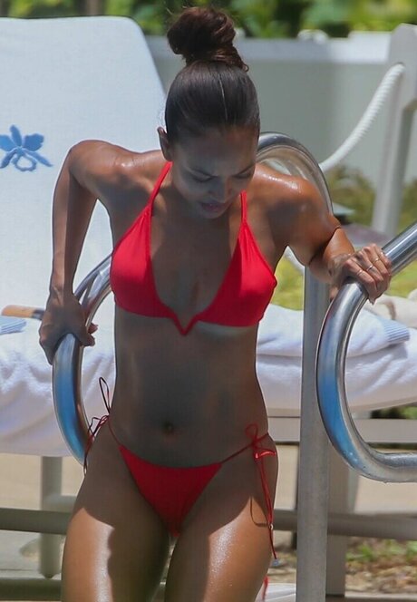 Karrueche Tran star perfect photos