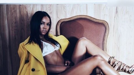 Karrueche Tran hd pornstar pictures