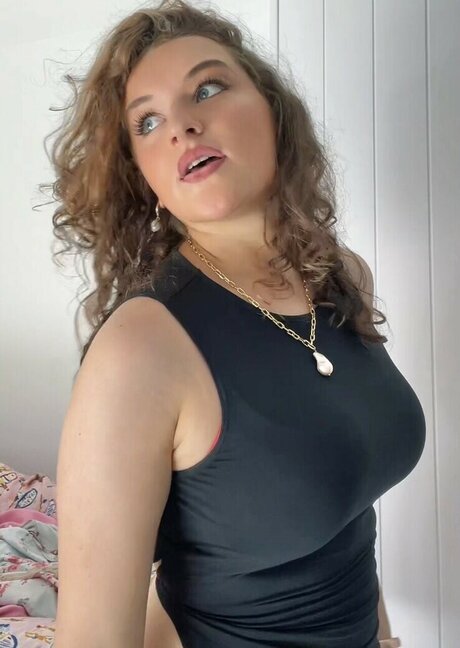 Sabre Norris pornstar art archive