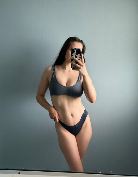 Nichameleon top pornstar image