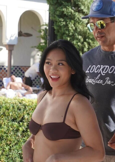 Suni Lee pornstar erotic img