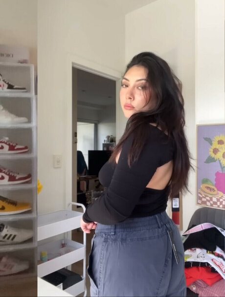 asian tattoo onlyfans pretty picture