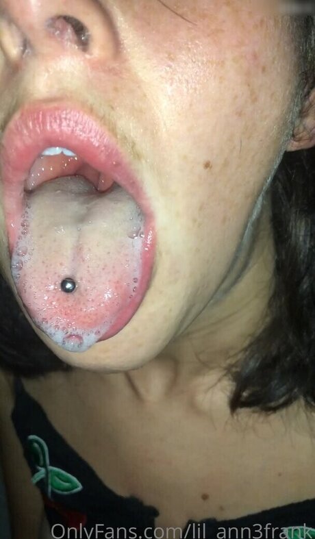 Anne Freak free pornstar pics