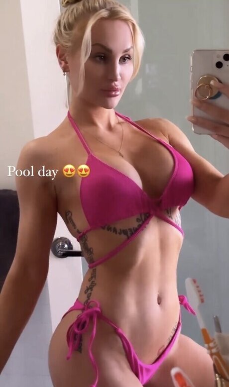 Giulie Hope Santana nice star photos