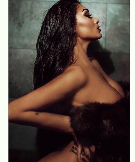 Pingvidii nudes pornstar img