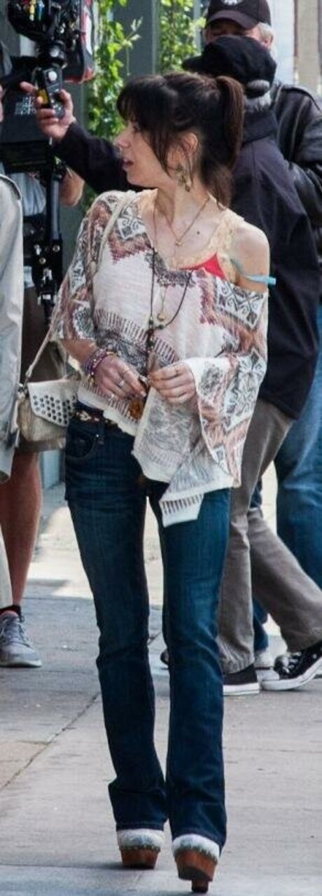 Celebrity Guilty Pleasures Underrated Women model art pics