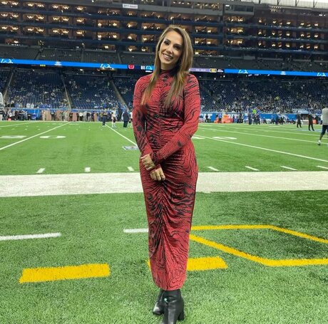 Celebrity Guilty Pleasures Underrated Women nude pornstar pictures