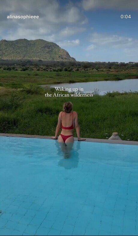 Alina Sophie Holst top actress picture