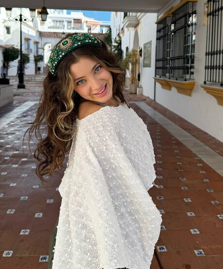 Leyla Afshonkar best star pics