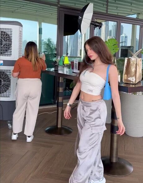 teen asian onlyfans beautiful images