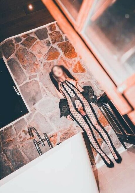 cdugaedan nudes actress photos