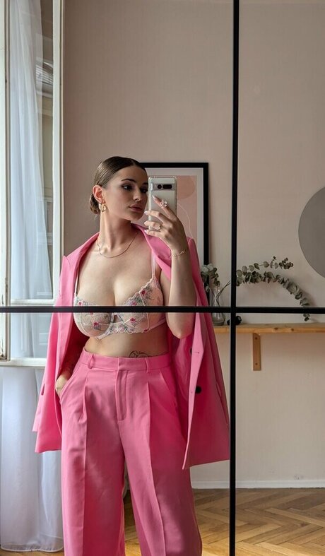 mini__pi g star pornographic images