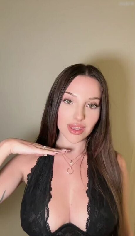 Nikoleta Milenova beautiful model gallery