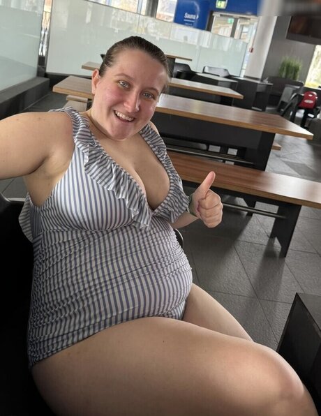 endlich zufrieden porn actress img