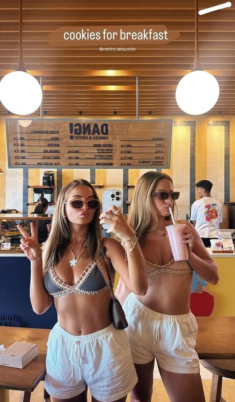 sexy mom onlyfans art porn photo