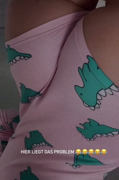 prone onlyfans free nude photo