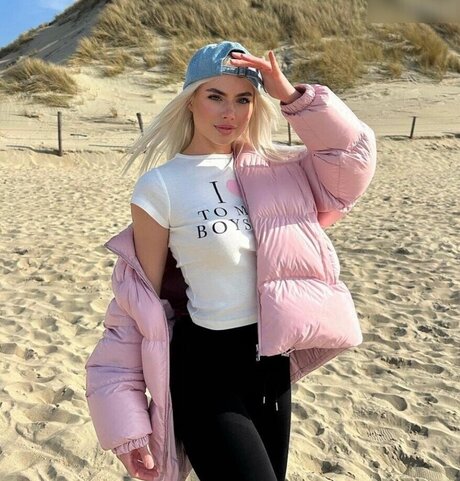 Kim Schiele star pretty pictures